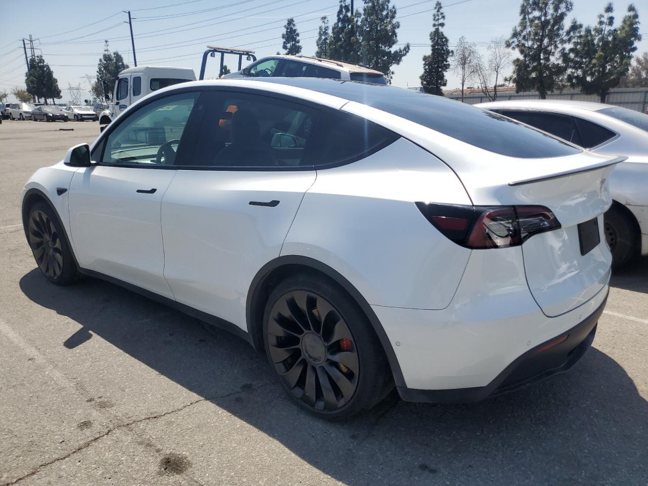 2022 TESLA MODEL Y - Image 2