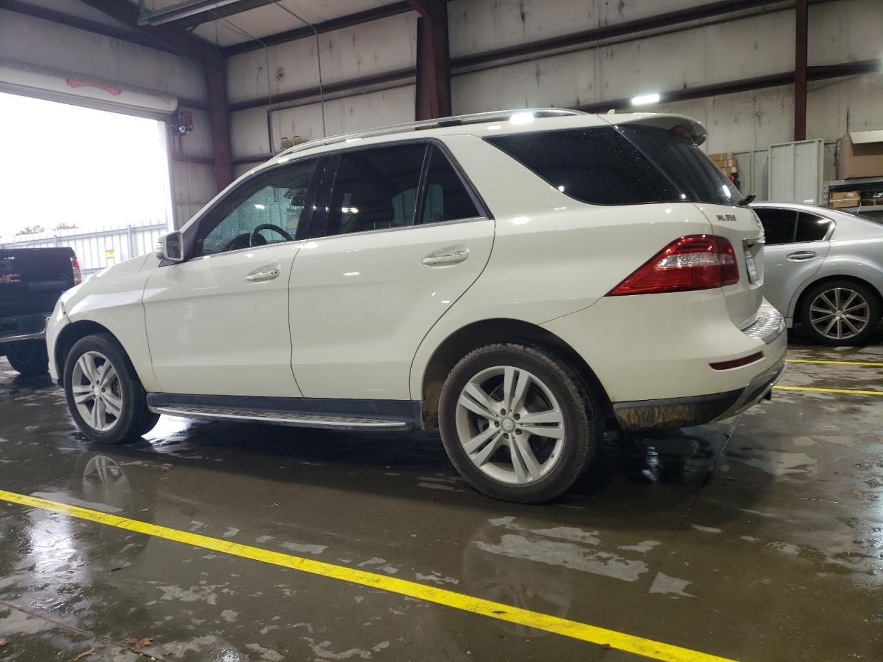 2013 MERCEDES-BENZ ML 350 4MA - Фото 2