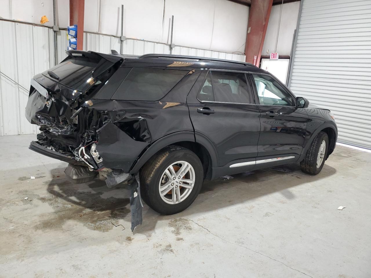 2023 FORD EXPLORER X - Фото 3
