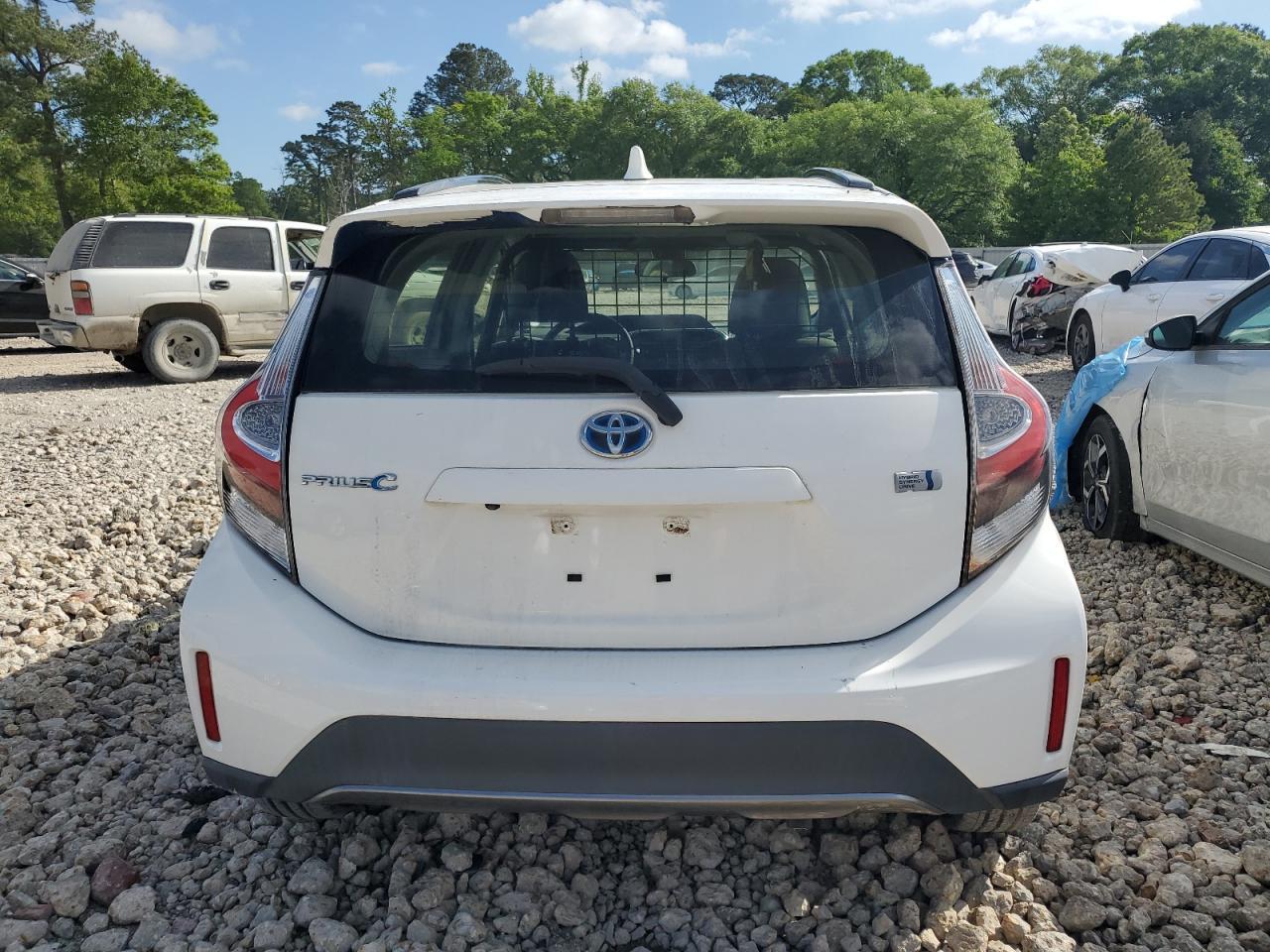 2018 TOYOTA PRIUS C - Image 6