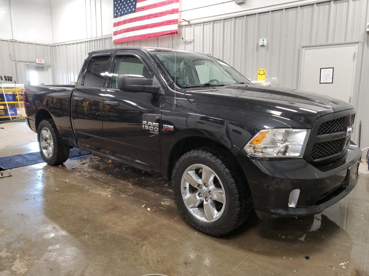 2019 RAM 1500 CLASS - Image 4