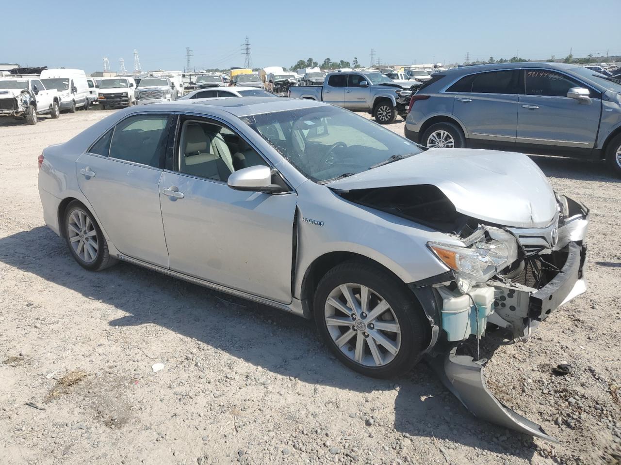 2012 TOYOTA CAMRY HYBR - Image 4