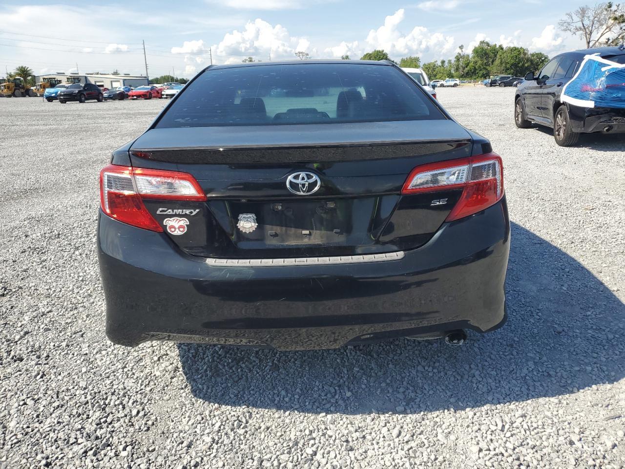 2014 TOYOTA CAMRY L - Image 6