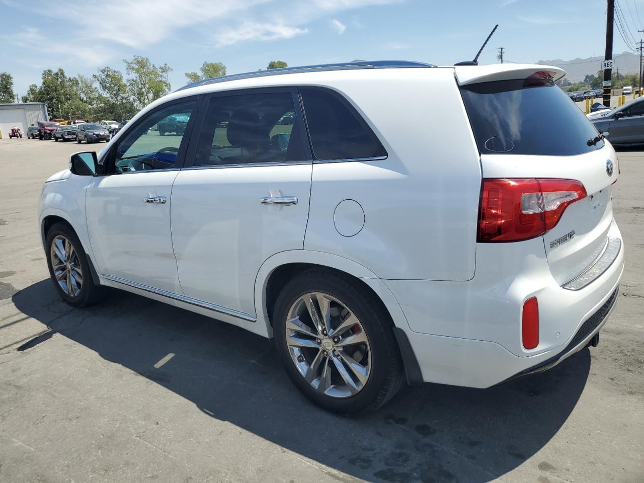2015 KIA SORENTO SX - Image 2
