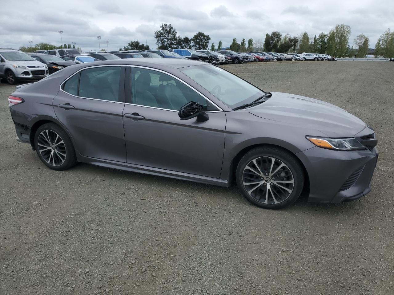 2020 TOYOTA CAMRY SE - Image 4