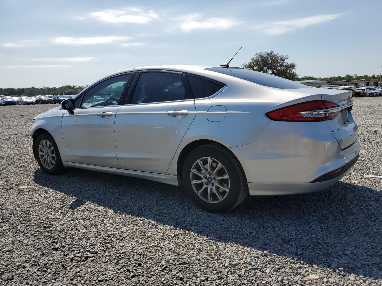 2017 FORD FUSION S - Фото 2