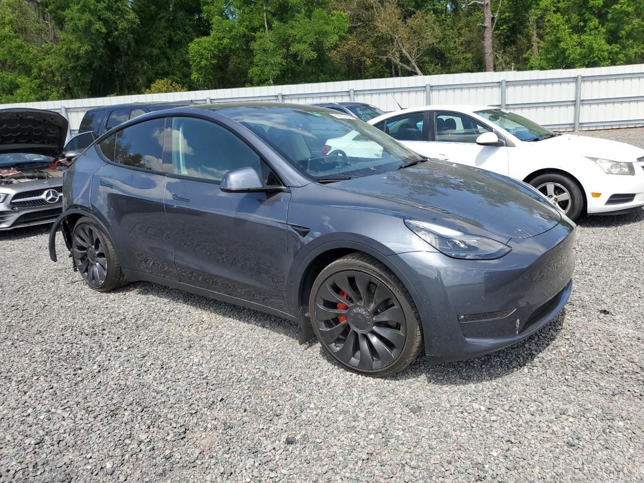 2022 TESLA MODEL Y - Image 4