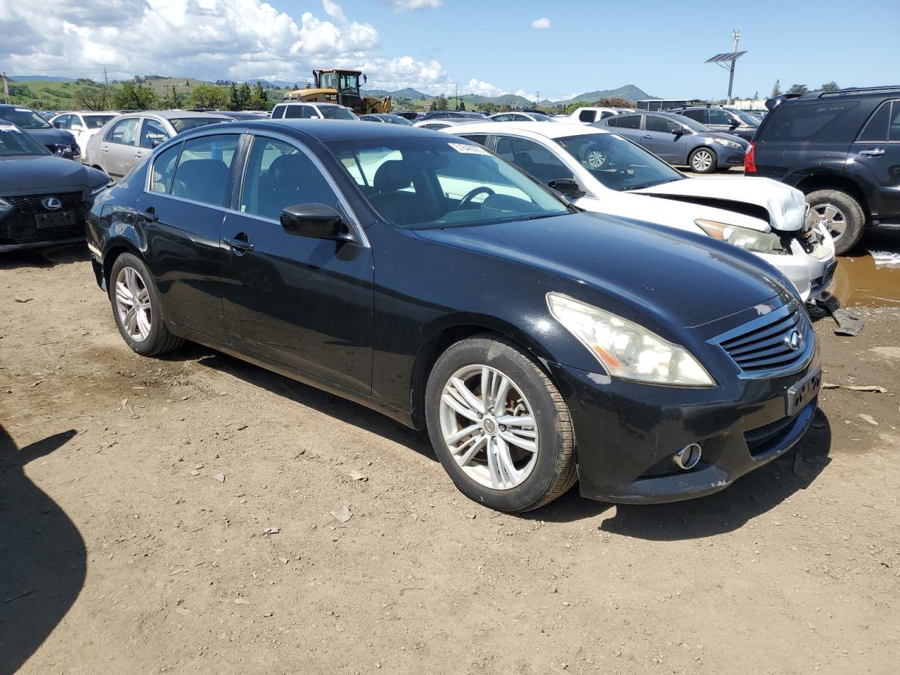 2011 INFINITI G37 BASE - Фото 4