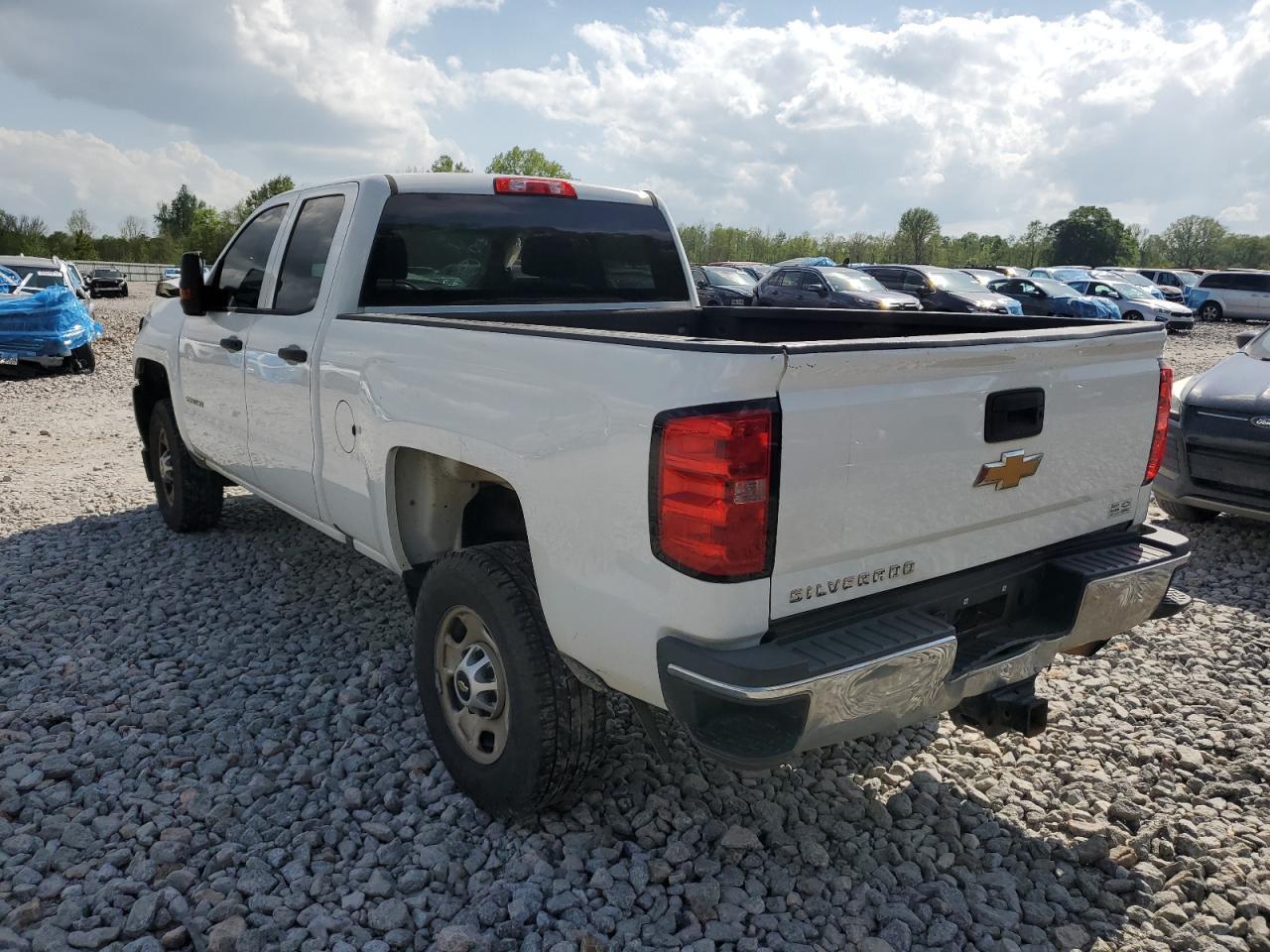 2017 CHEVROLET SILVERADO - Image 2