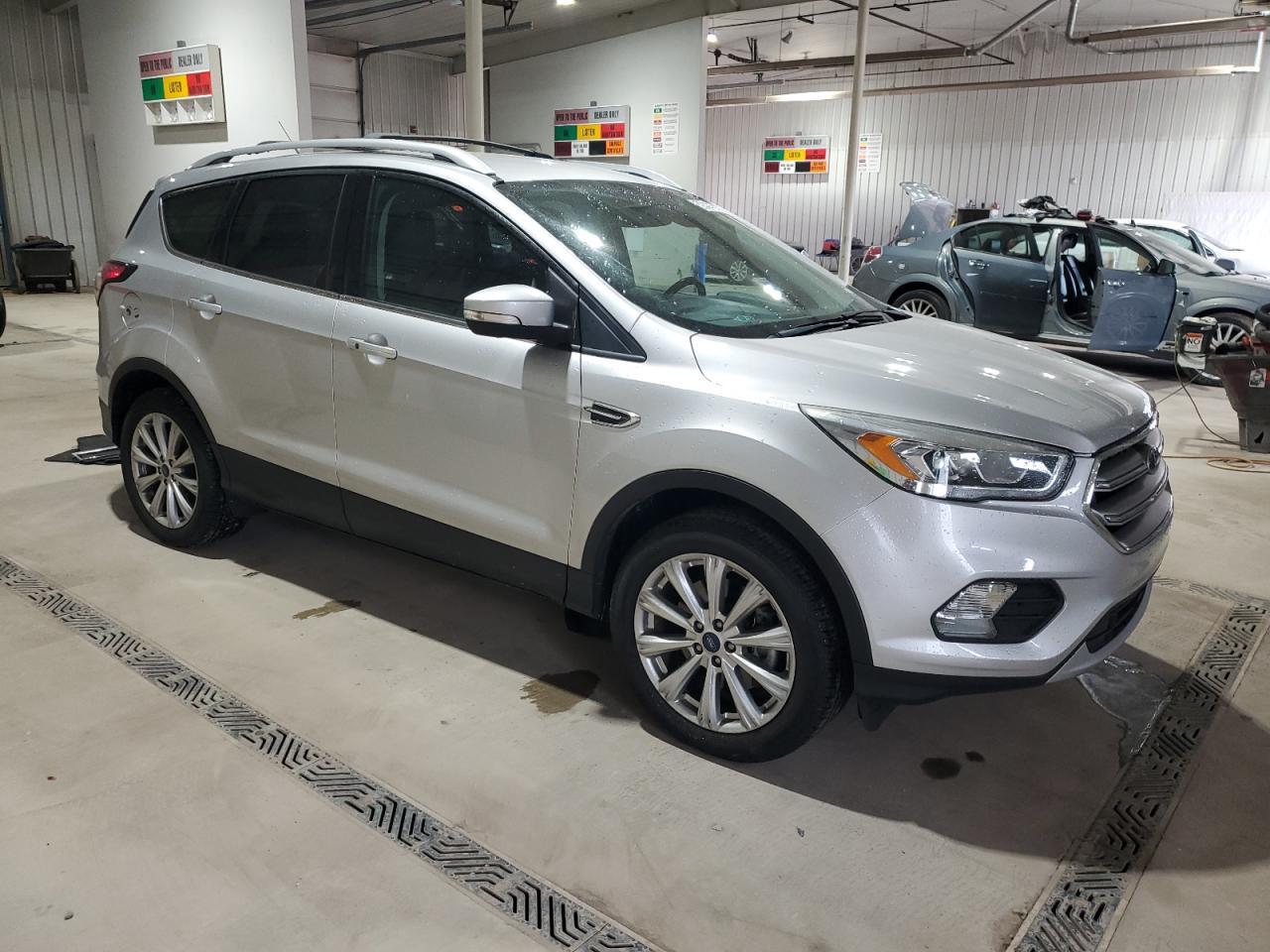 2017 FORD ESCAPE TIT - Image 4
