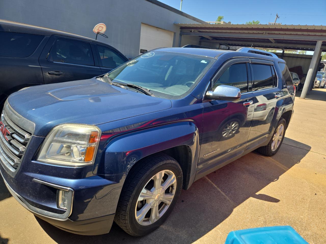 2016 GMC TERRAIN SL - Image 2