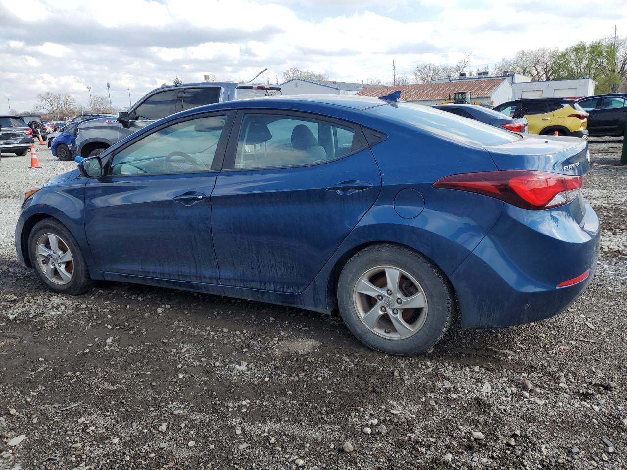 2015 HYUNDAI ELANTRA SE - Image 2