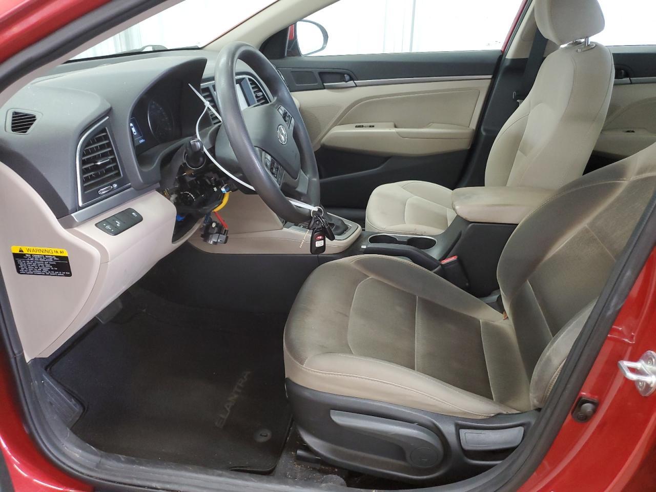 2018 HYUNDAI ELANTRA SE - Фото 7