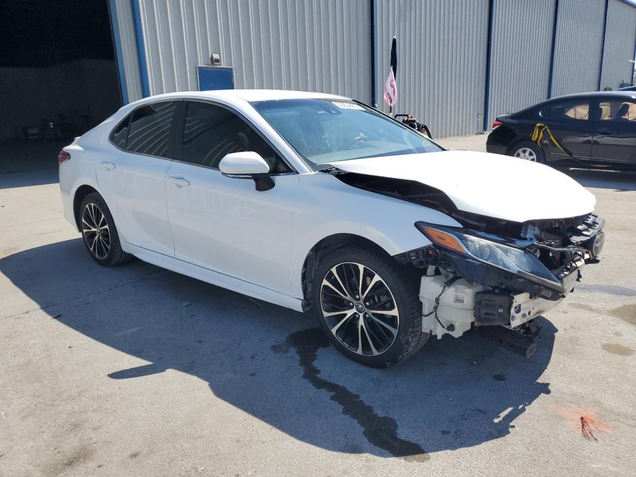 2018 TOYOTA CAMRY L - Фото 4