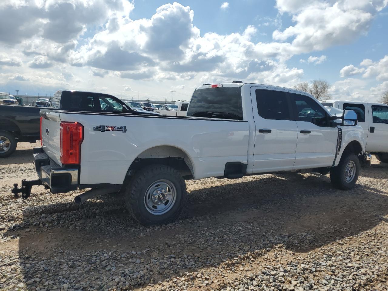 2024 FORD F250 SUPER - Фото 3