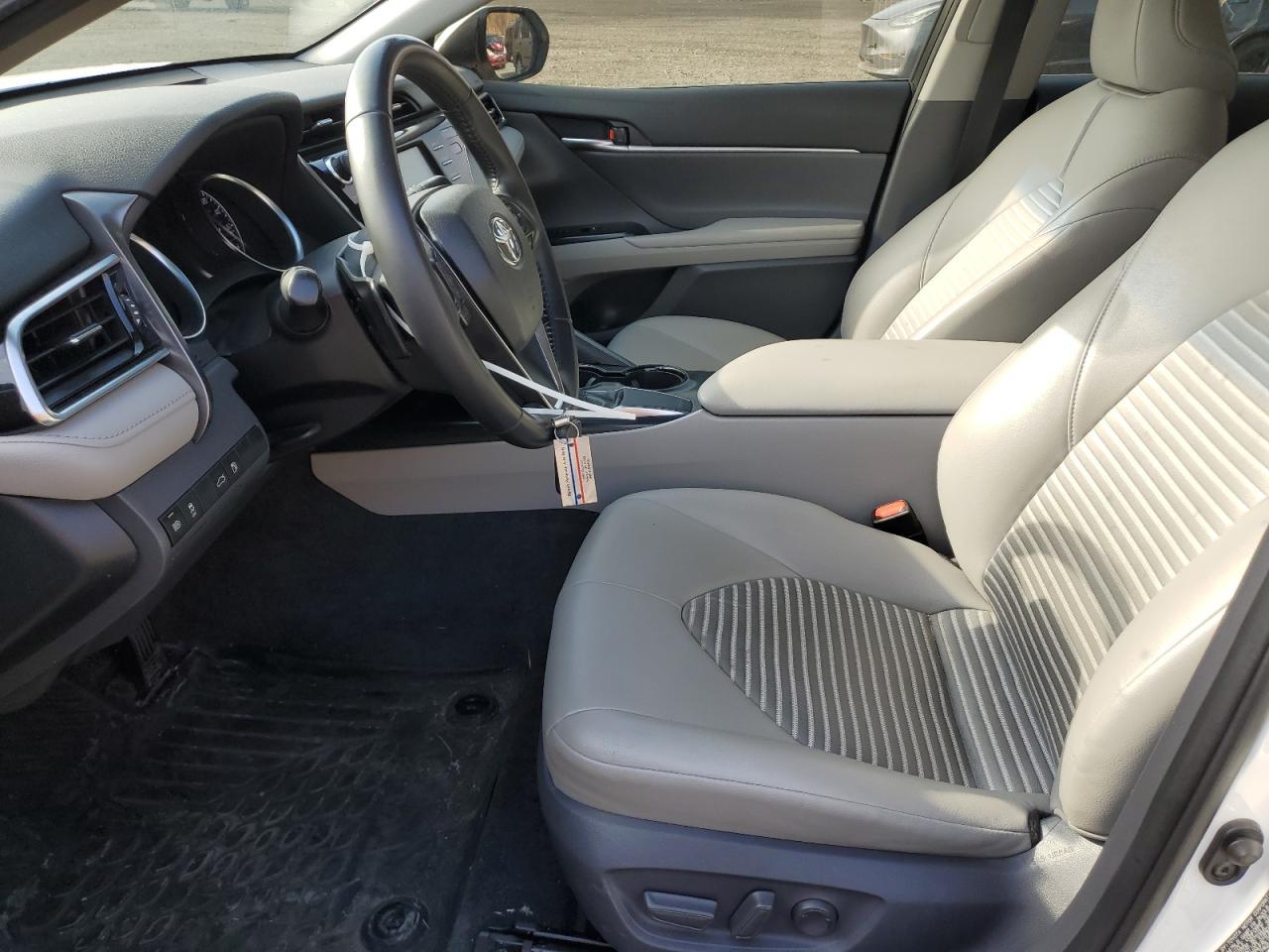 2018 TOYOTA CAMRY L - Image 7