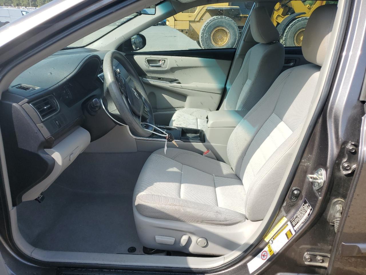 2015 TOYOTA CAMRY LE - Фото 7