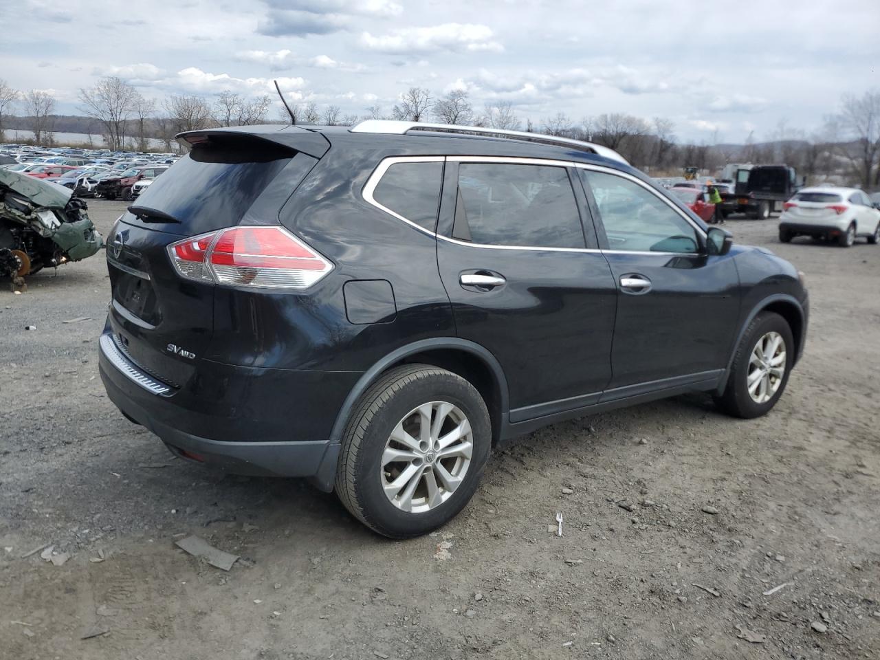 2015 NISSAN ROGUE S - Image 3