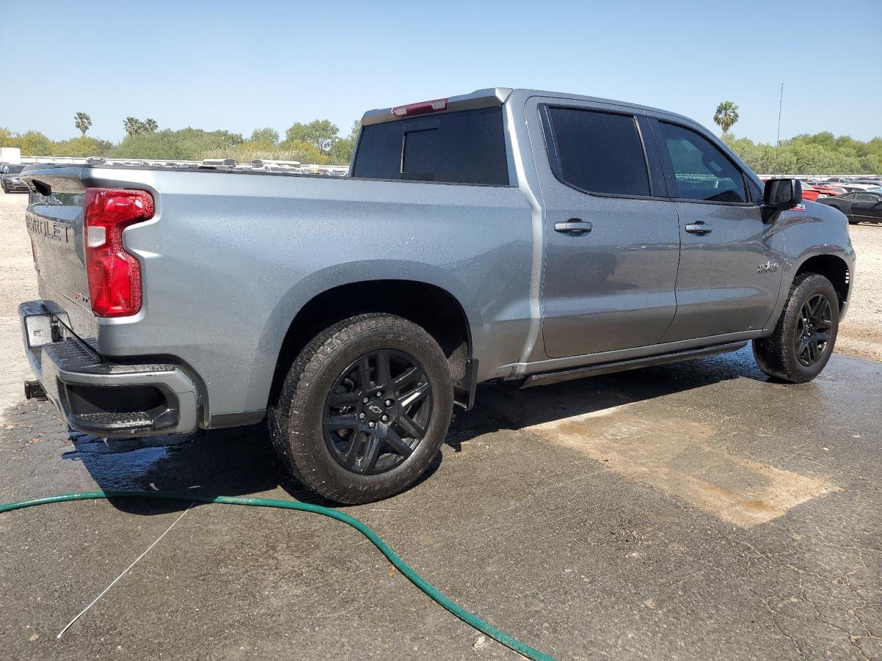2024 CHEVROLET SILVERADO - Фото 3