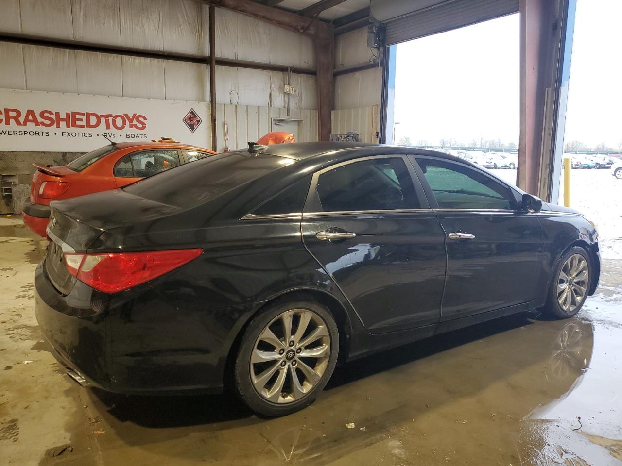2013 HYUNDAI SONATA SE - Фото 3