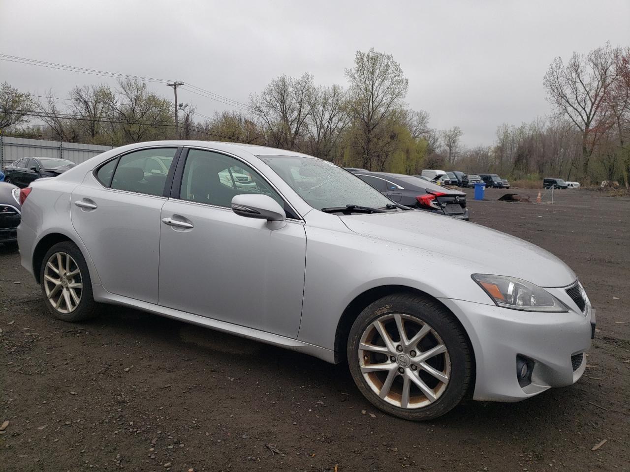 2011 LEXUS IS 250 - Фото 4