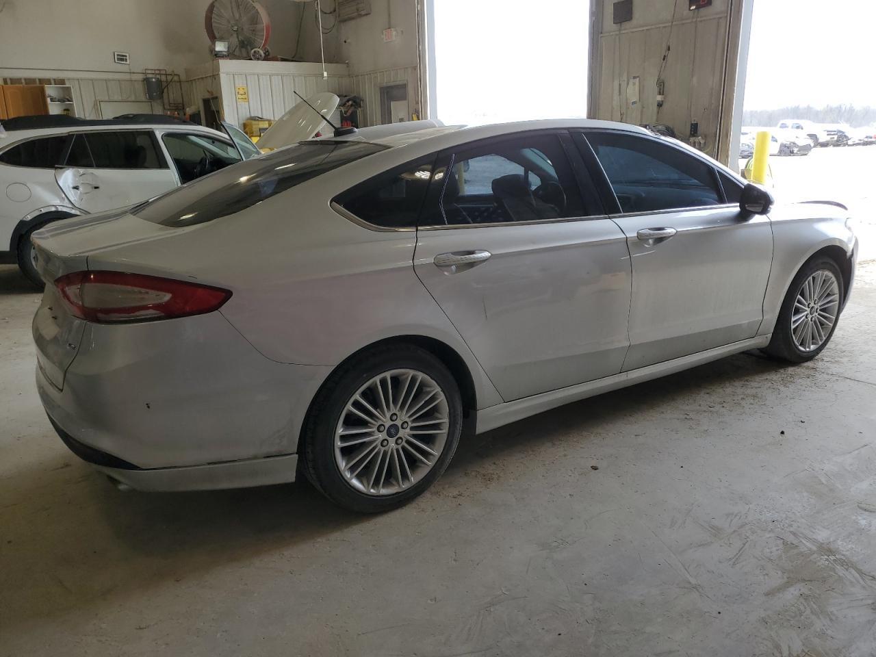 2013 FORD FUSION SE - Image 3