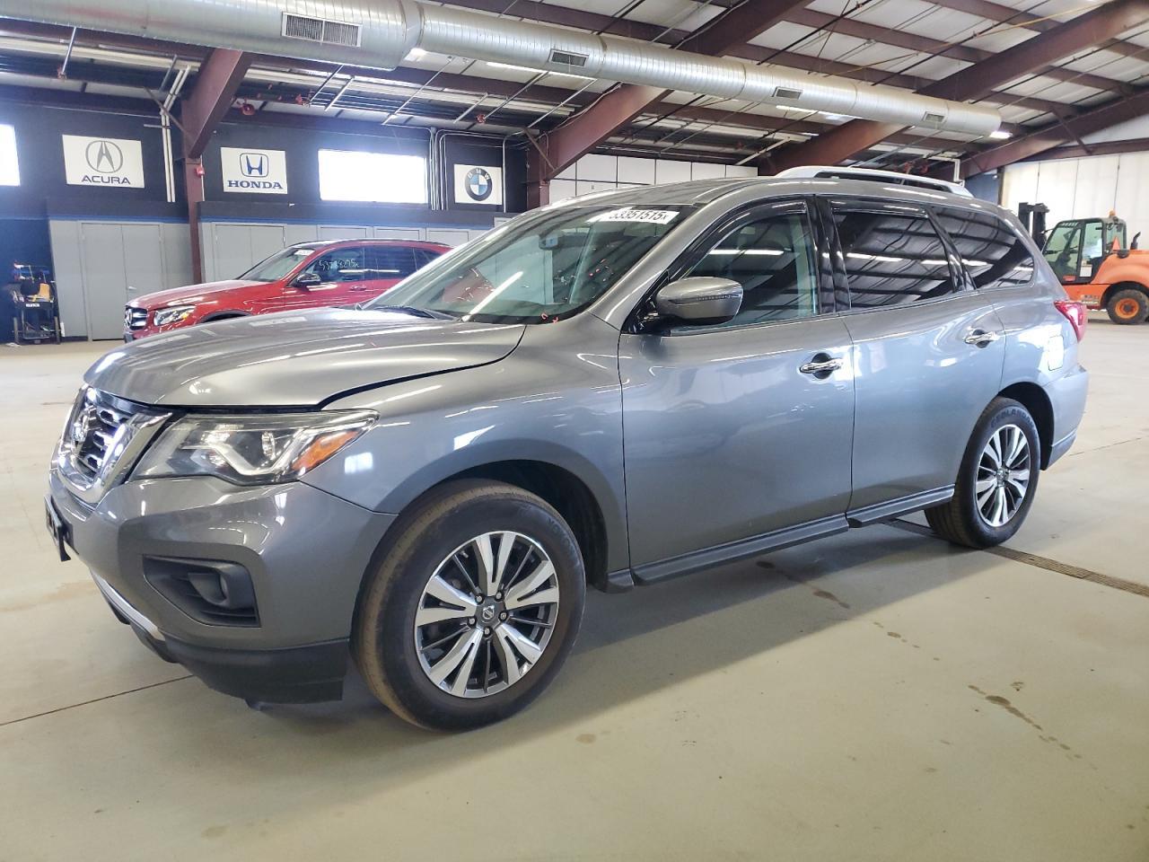 2017 NISSAN PATHFINDER