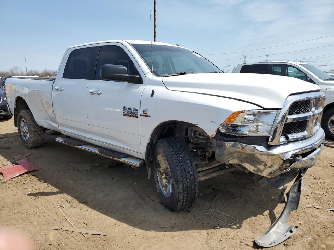 2017 RAM 2500 SLT - Фото 4