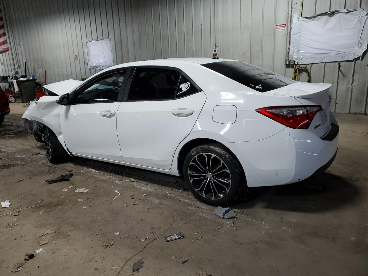 2014 TOYOTA COROLLA L - Image 2