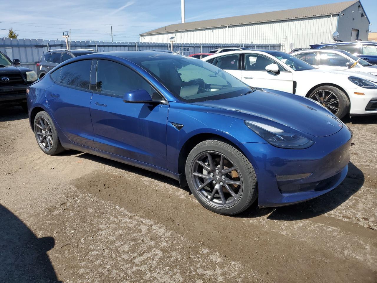 2022 TESLA MODEL 3 - Image 4