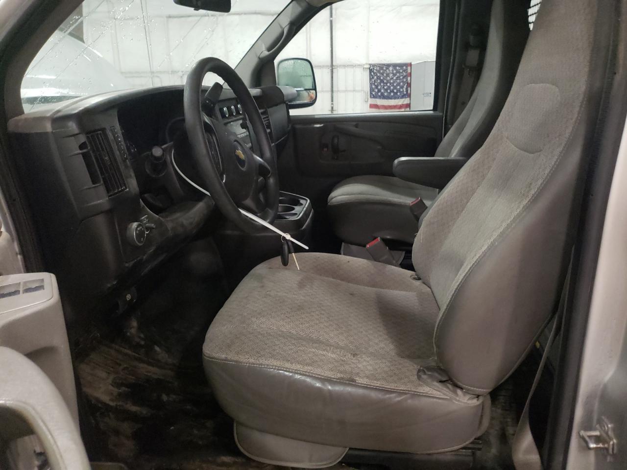 2015 CHEVROLET EXPRESS G2 - Фото 7