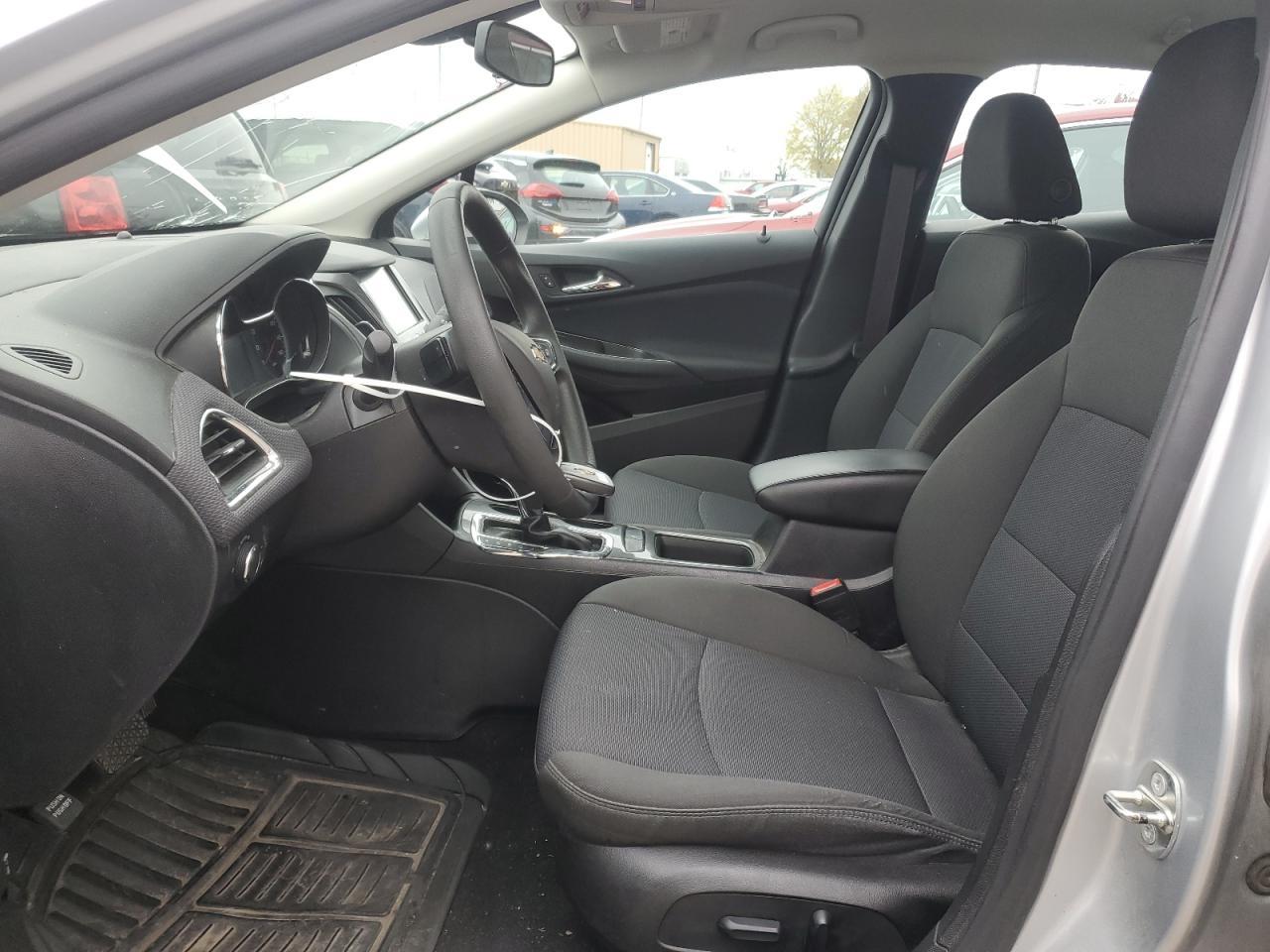 2017 CHEVROLET CRUZE LT - Image 7