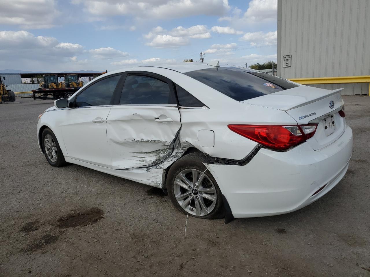 2013 HYUNDAI SONATA GLS - Фото 2