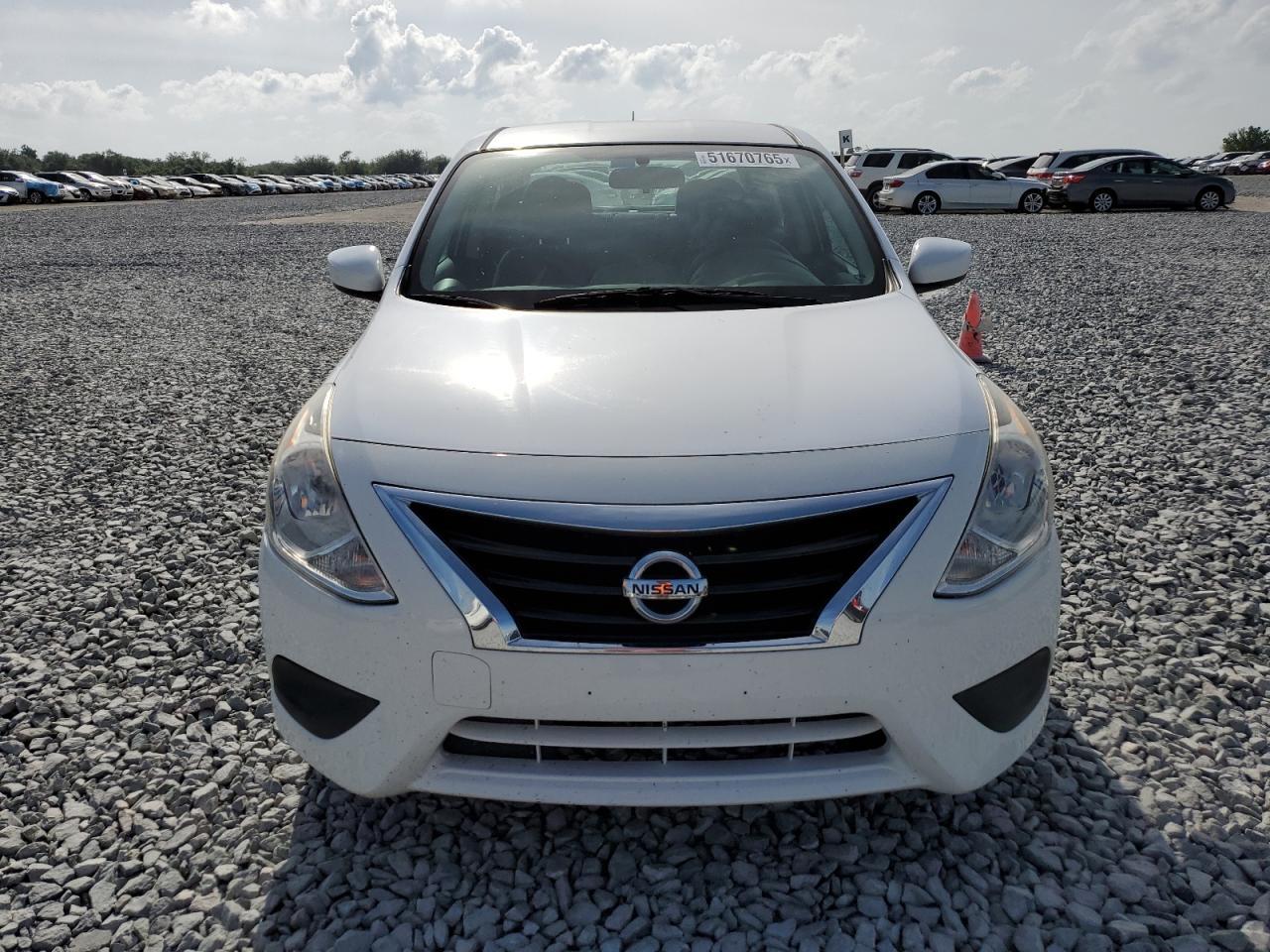 2016 NISSAN VERSA S - Image 5