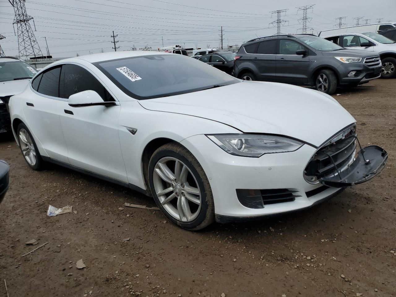 2015 TESLA MODEL S 70 - Фото 4