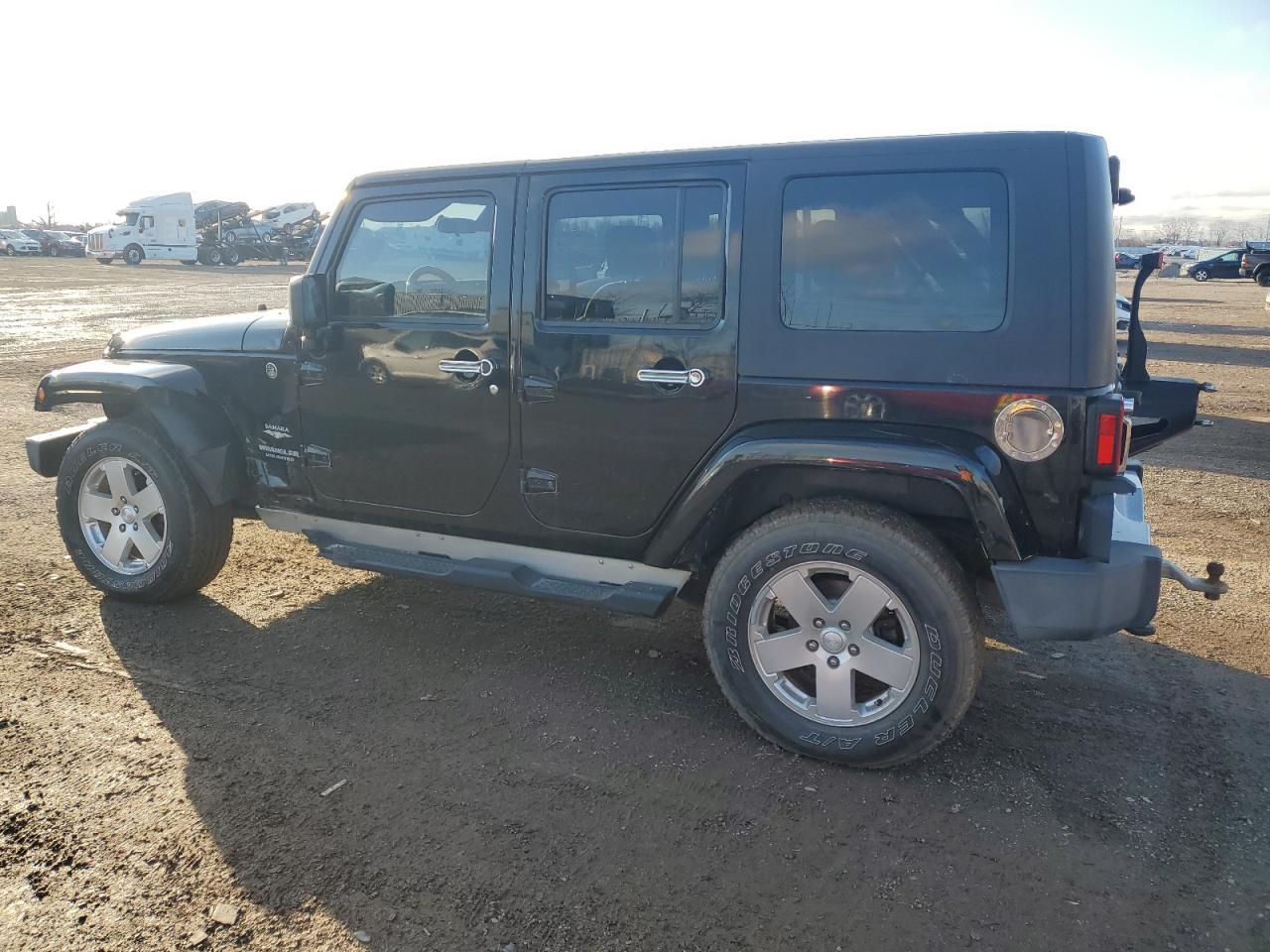 2010 JEEP WRANGLER U - Image 2