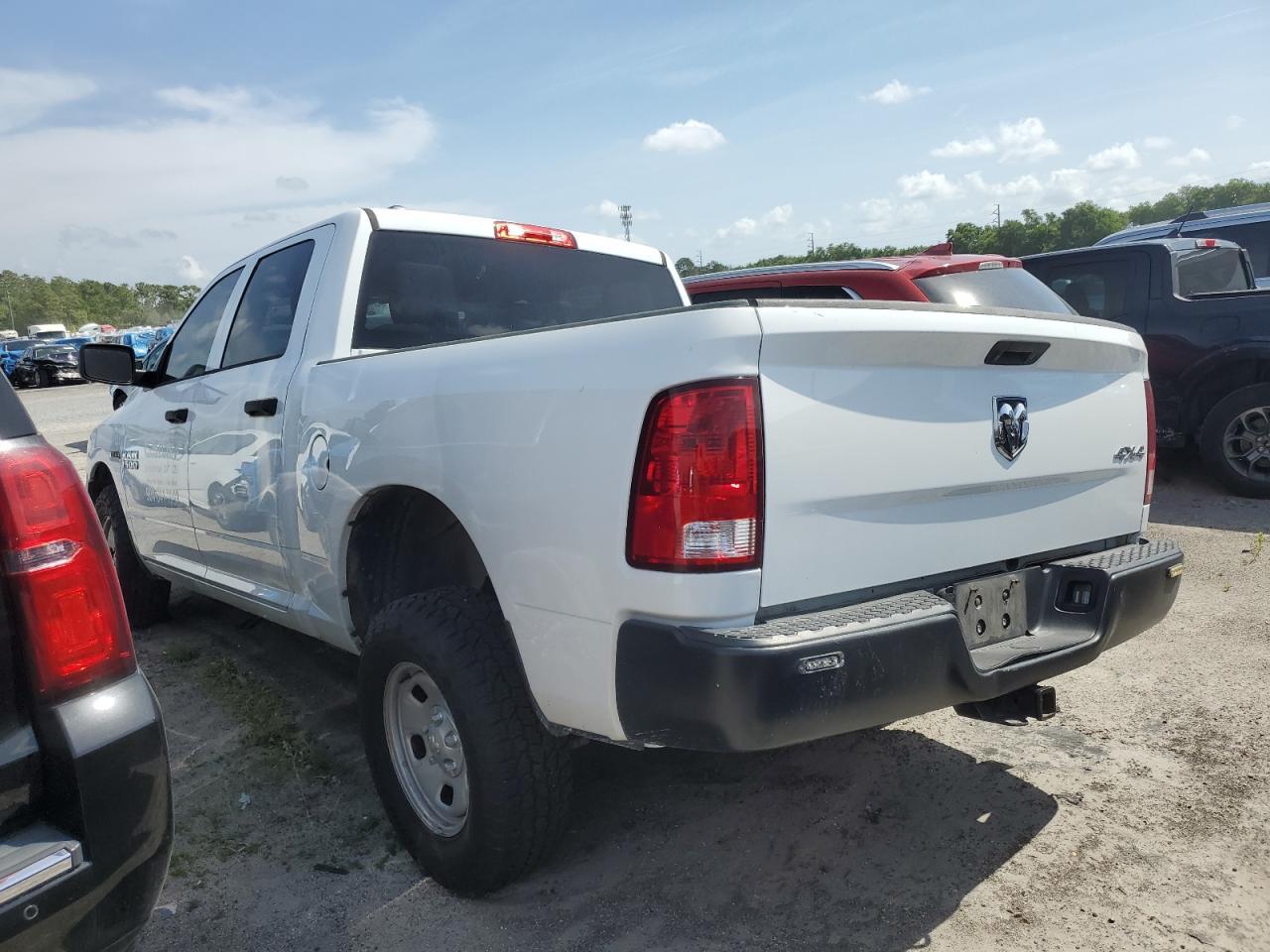 2018 RAM 1500 ST - Image 2