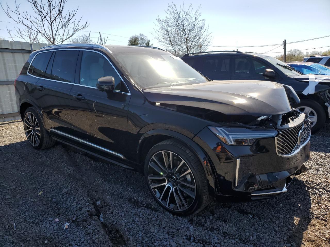 2025 VOLVO XC90 ULTRA - Image 4