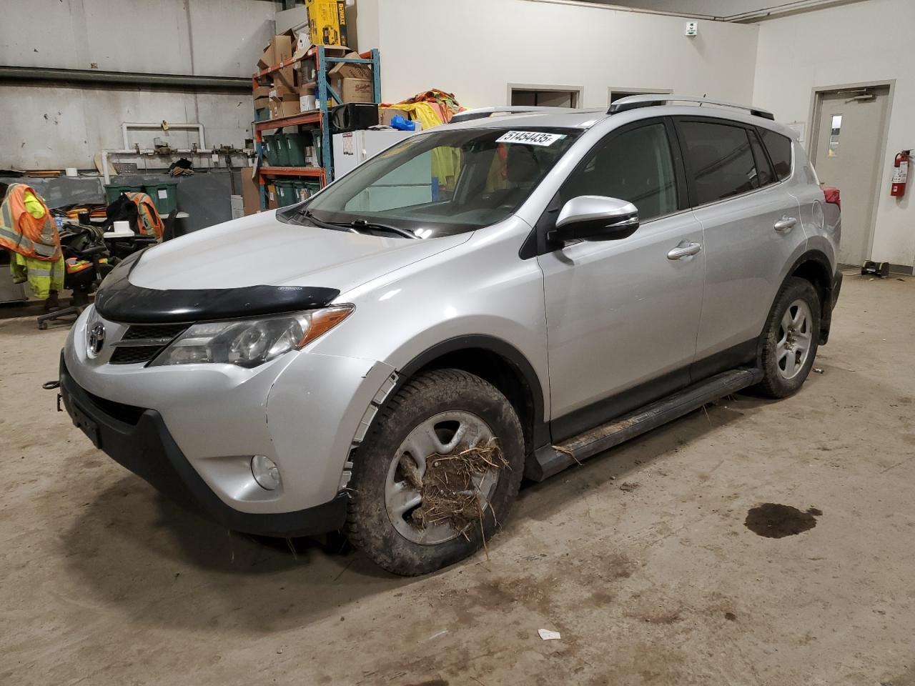 2015 TOYOTA RAV4 XLE