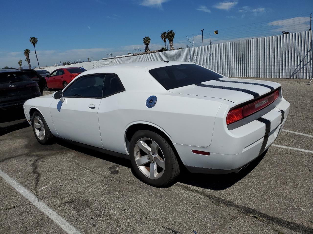 2013 DODGE CHALLENGER - Фото 2