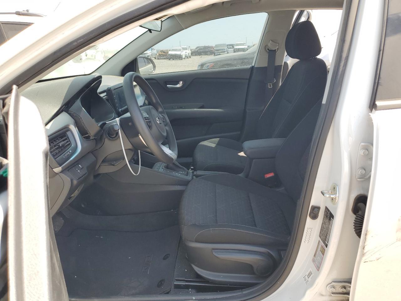 2020 KIA RIO LX - Фото 7