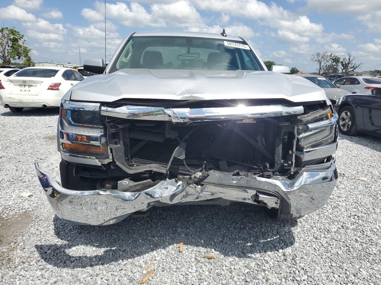 2018 CHEVROLET SILVERADO - Фото 5