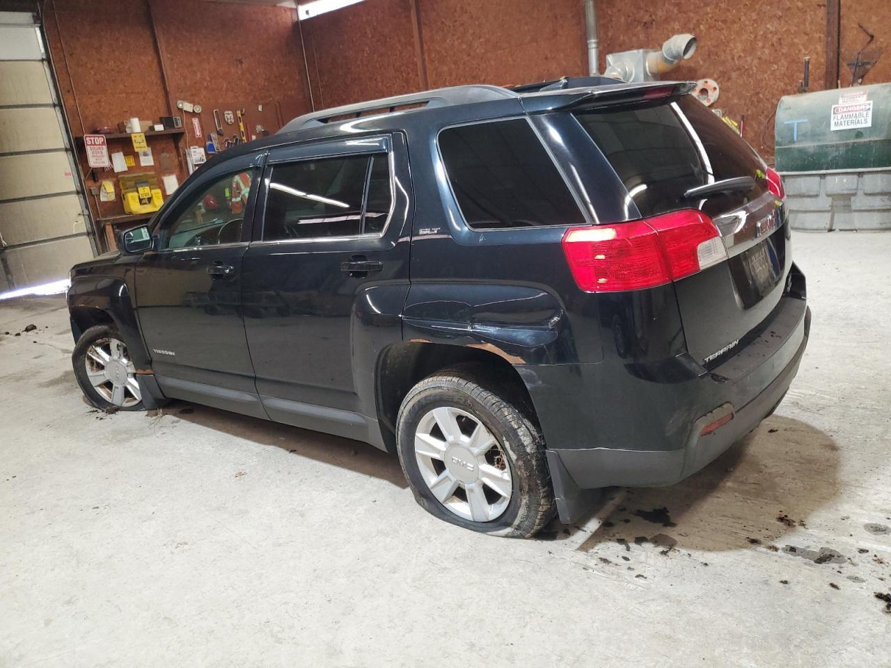 2013 GMC TERRAIN SL - Фото 2