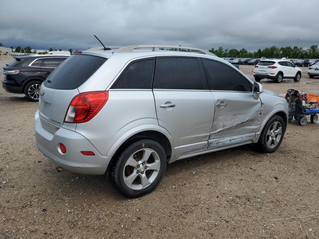 2013 CHEVROLET CAPTIVA LT - Фото 3