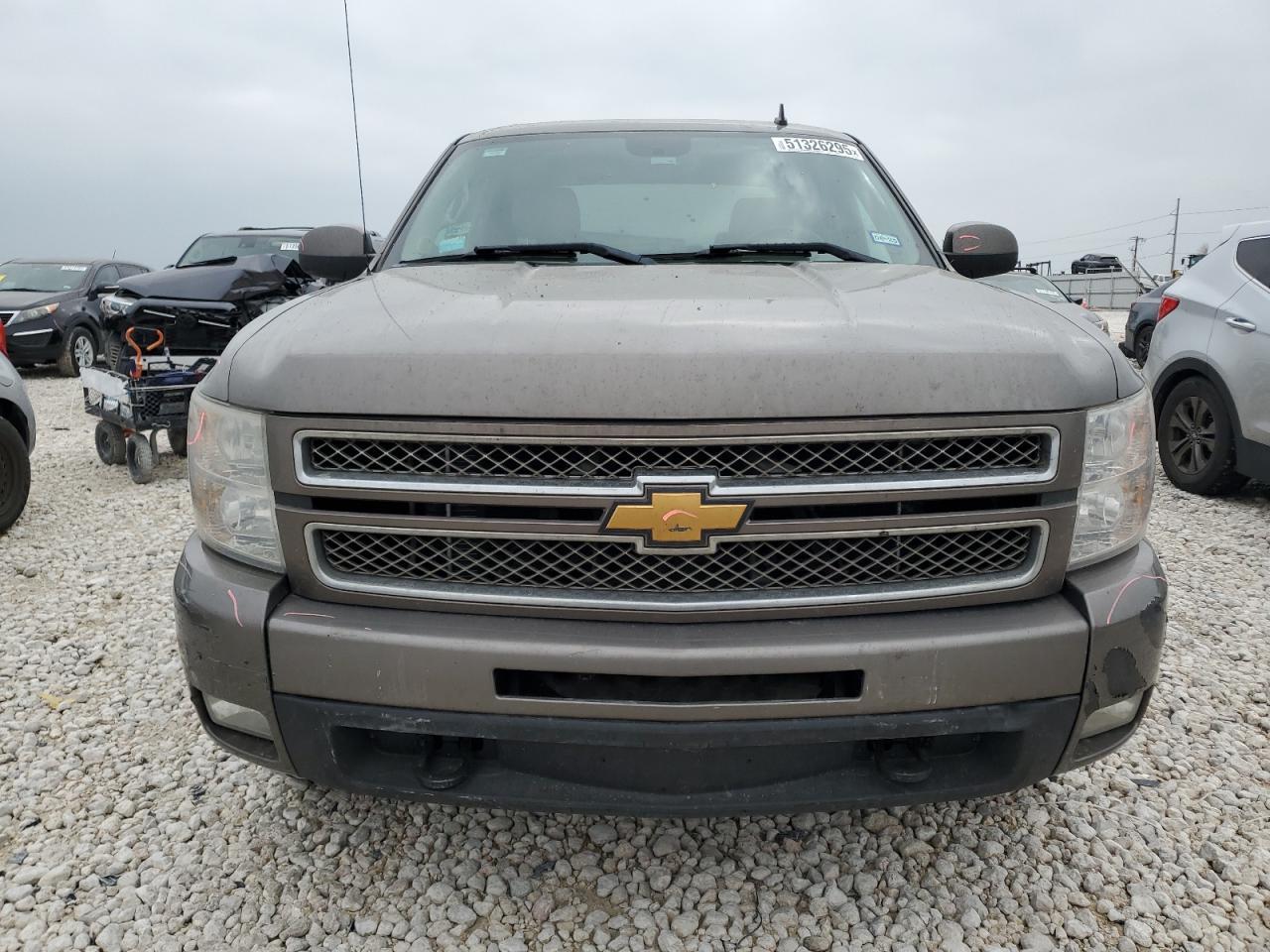 2013 CHEVROLET SILVERADO - Фото 5