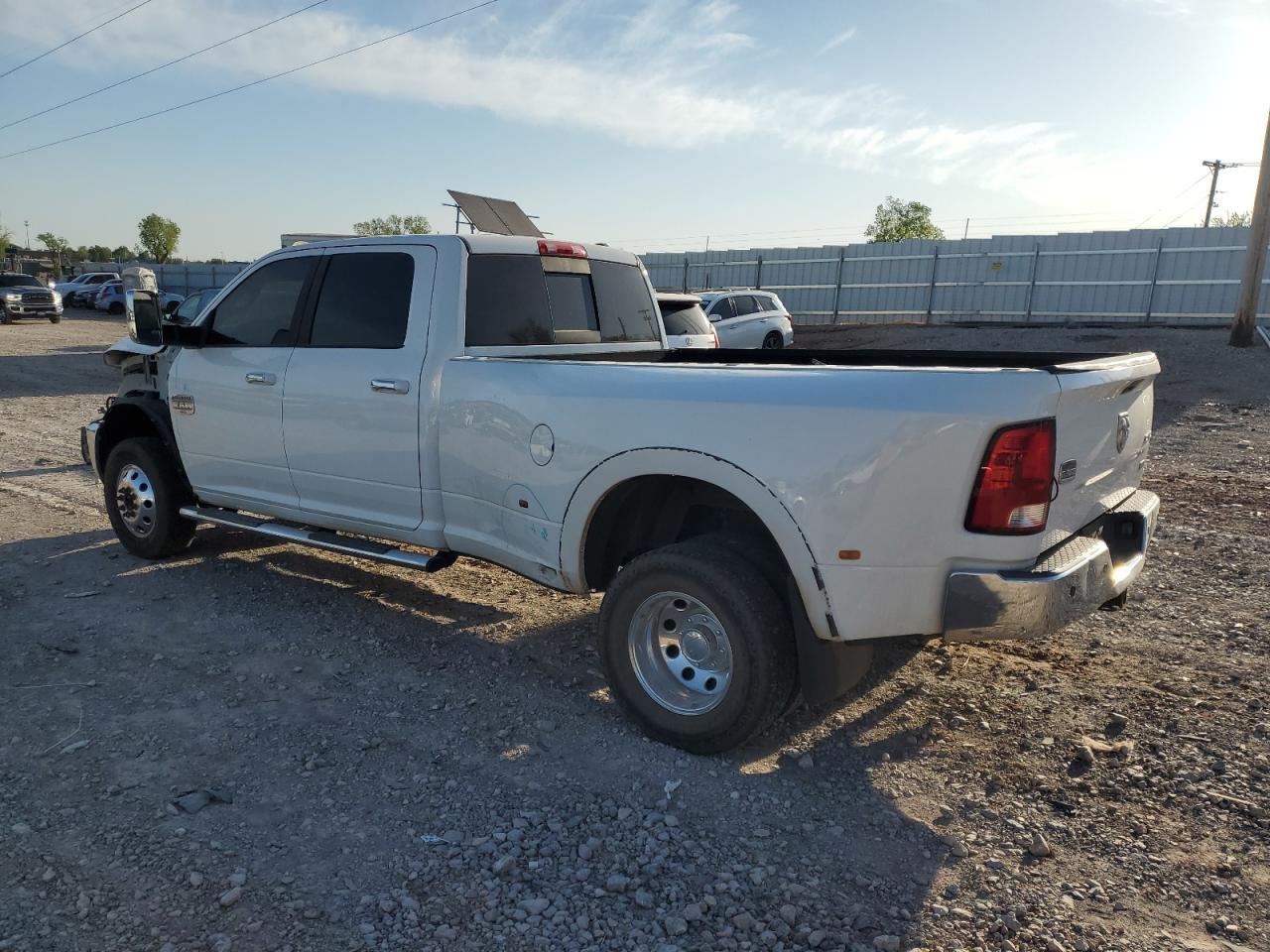 2012 DODGE RAM 3500 L - Image 2