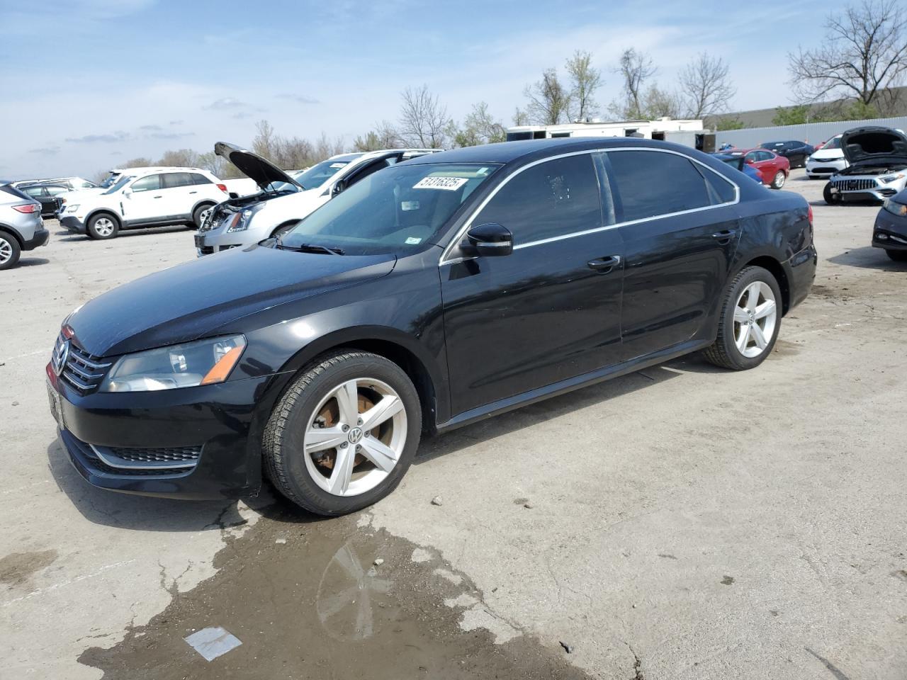 2013 VOLKSWAGEN PASSAT SE