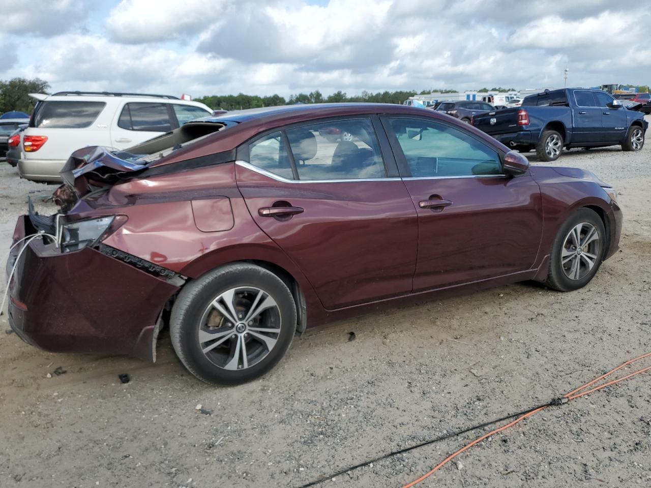2020 NISSAN SENTRA SV - Фото 3