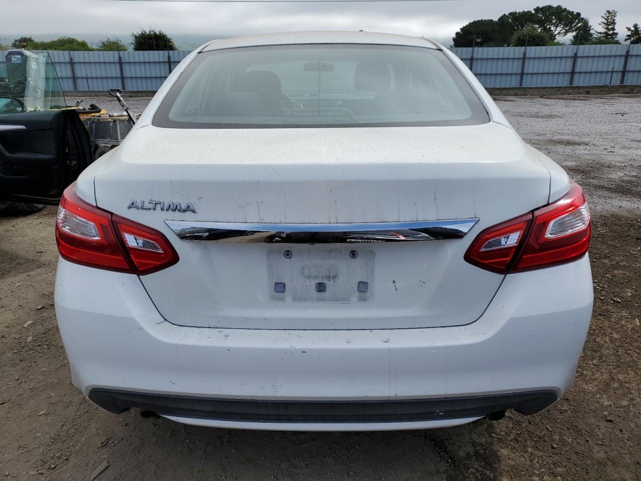 2017 NISSAN ALTIMA 2.5 - Фото 6