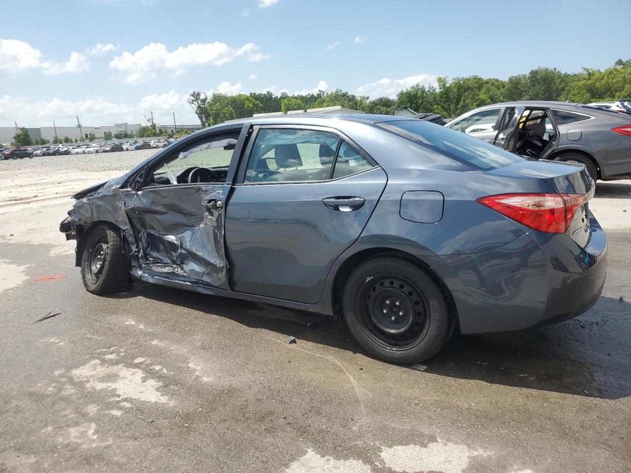 2019 TOYOTA COROLLA L - Image 2